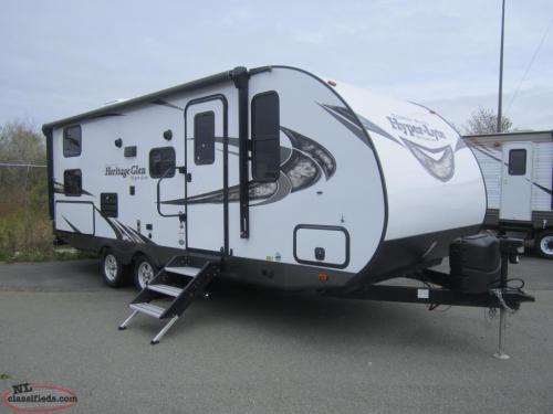 2018 Heritage Glen 24BHHL Light Weight Bunk Trailer. Only $119 Biweekly Tax In! 2018 Heritage Glen 24BHHL Light Weight Bunk Trailer. Only $119 Biweekly Tax In!