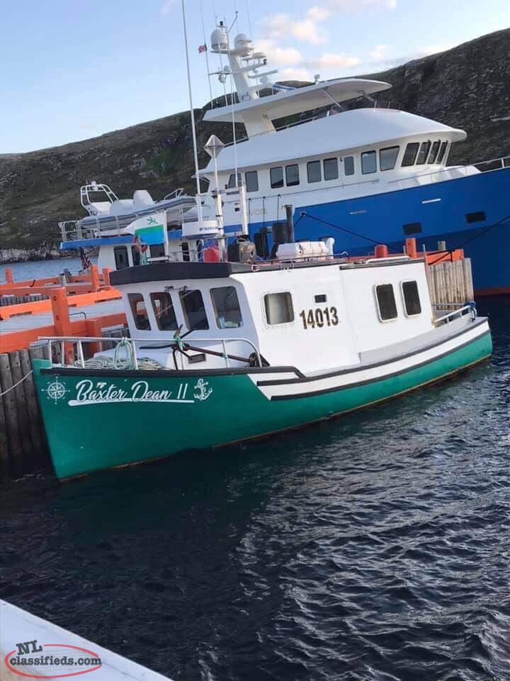 33 ft cape islander fibreglass boat Mary's Harbour, Newfoundland