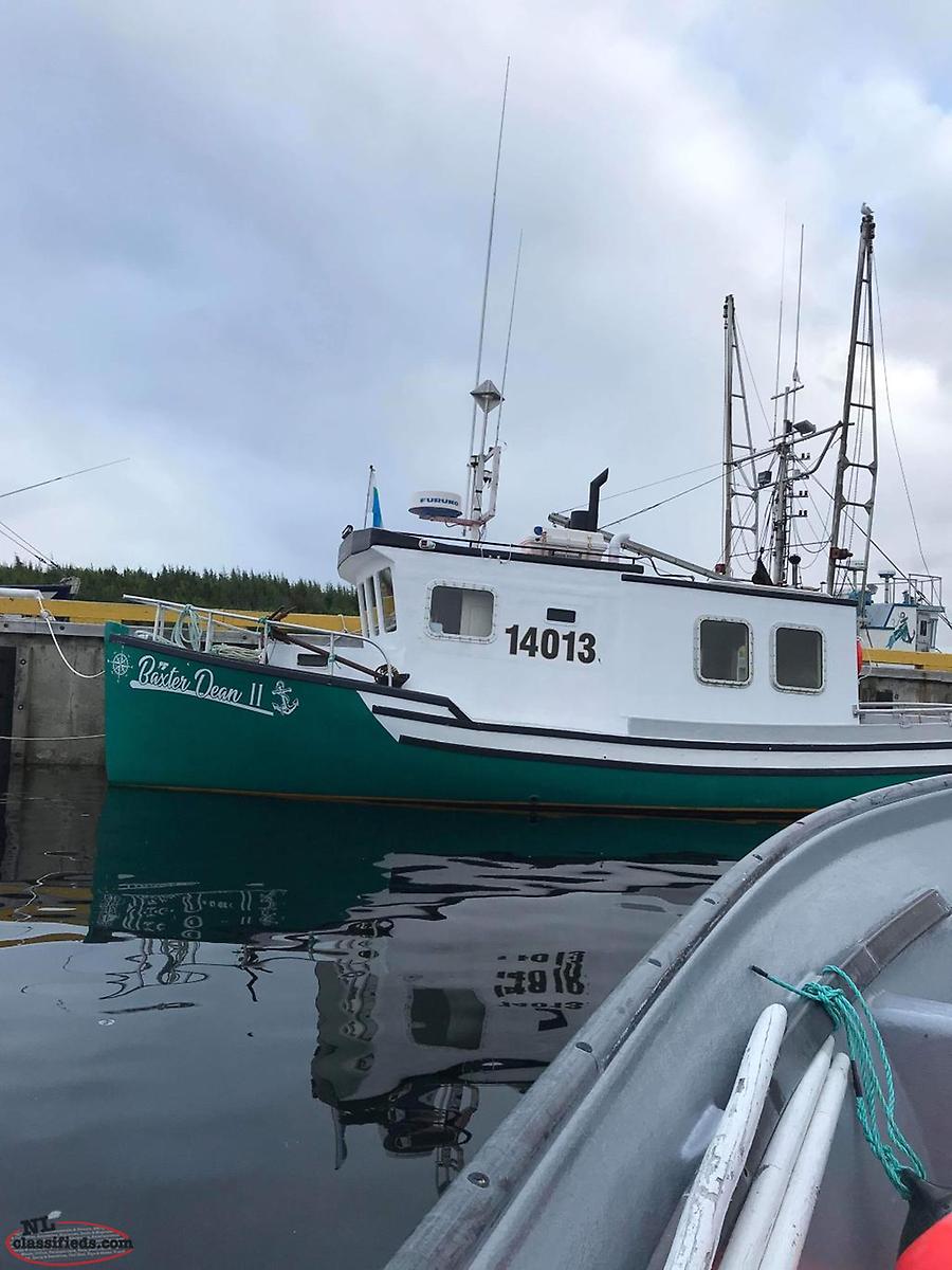 33 ft cape islander fibreglass boat Mary's Harbour, Newfoundland