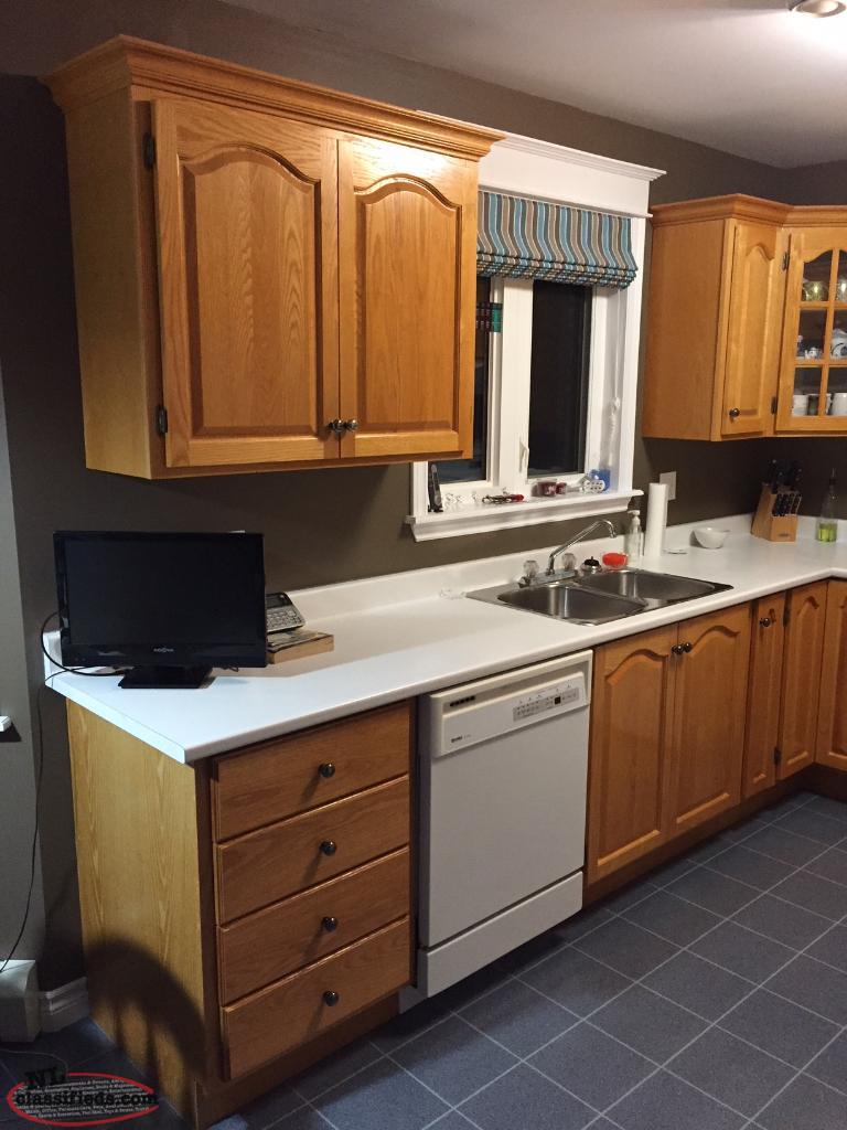 Complete Set Oak Kitchen Cabinets St John S Newfoundland