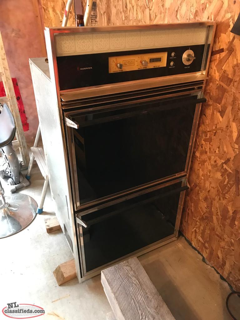 Propane wall oven Cbs, Newfoundland Labrador NL Classifieds