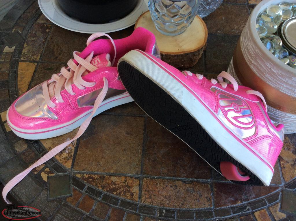 heelys size 6 youth