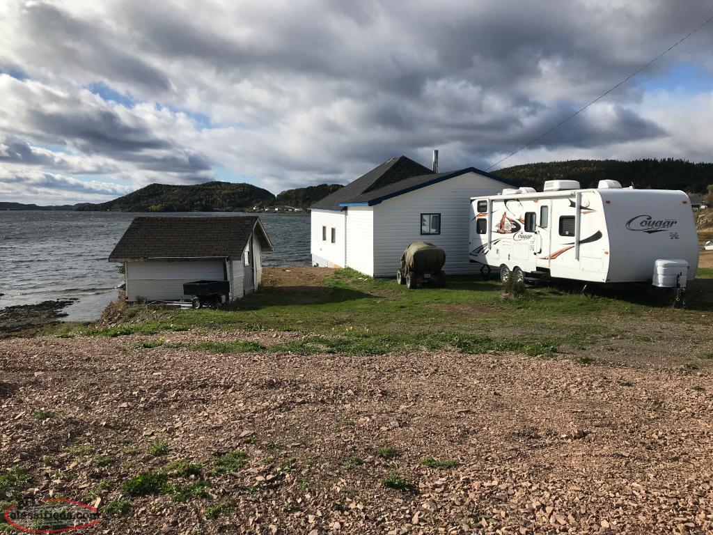 2Bdrn oceanfront home for sale Port Anson Port Anson, Newfoundland