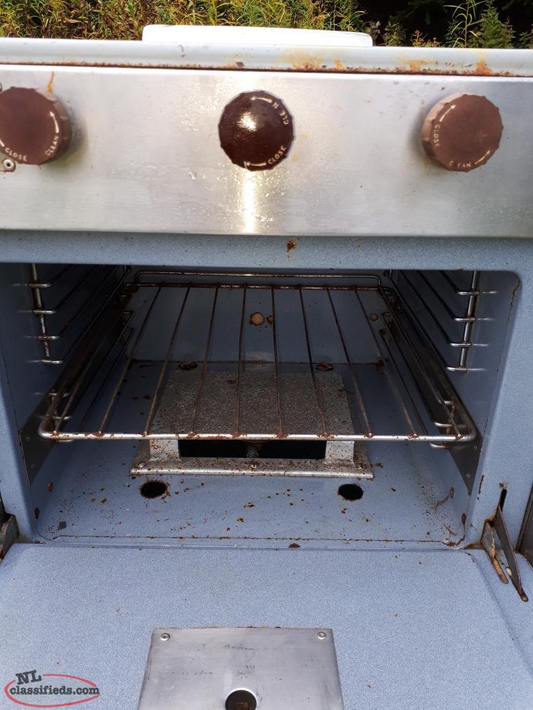 5 parrotts path winterton, newfoundland & labrador