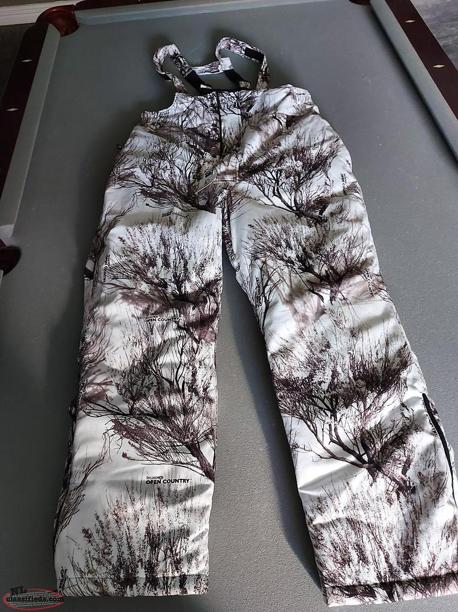 Cabelas snow camo insulated bibs Brownsdale, Newfoundland Labrador NL Classifieds