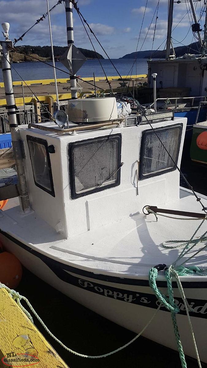Reduced 28 ft fiberglass boat Cape Broyle, Newfoundland Labrador NL