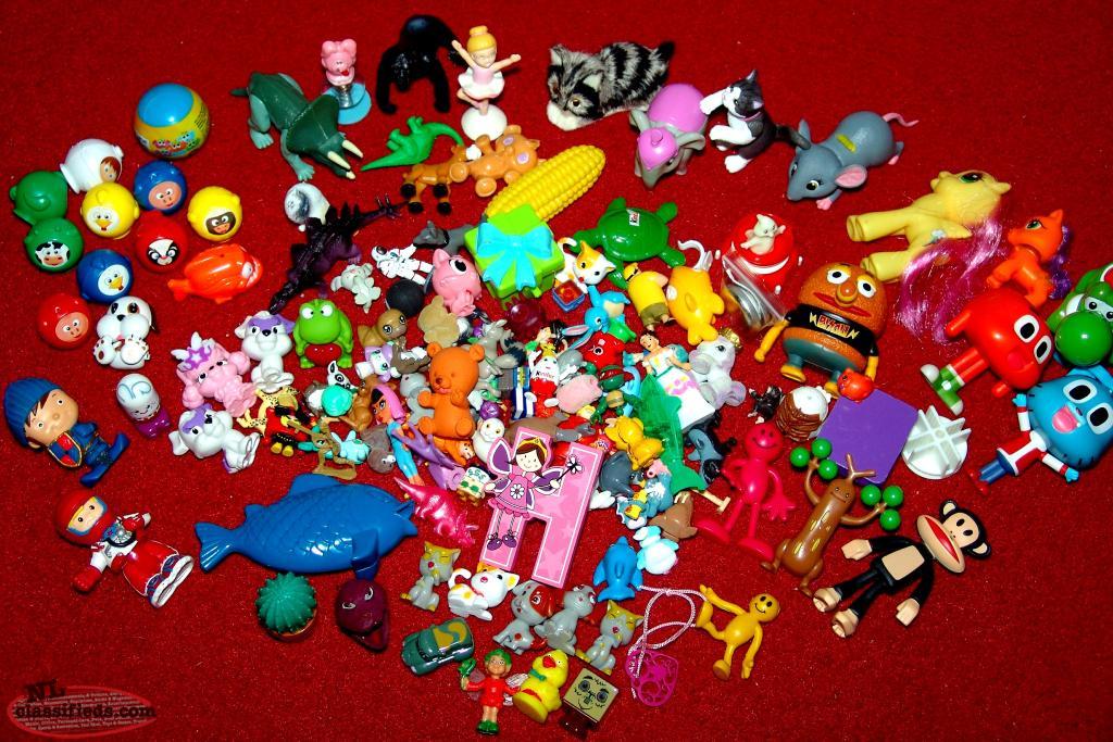 Misc Kids Small Toys ( Lot 2 ) Paradise, Newfoundland Labrador NL