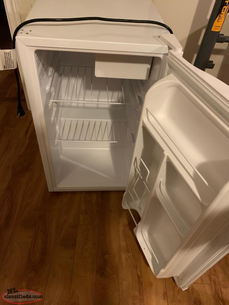 Master Chef mini fridge Marysvale, Newfoundland Labrador NL Classifieds