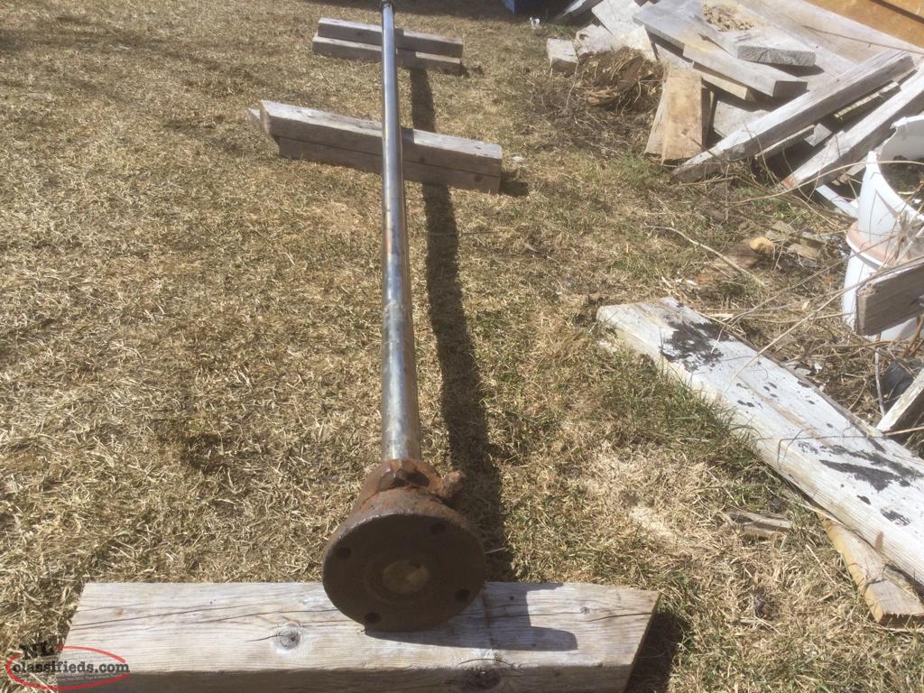 FOR SALE—STAINLESS STEEL PROPELLER SHAFT Durrell,nl, Newfoundland
