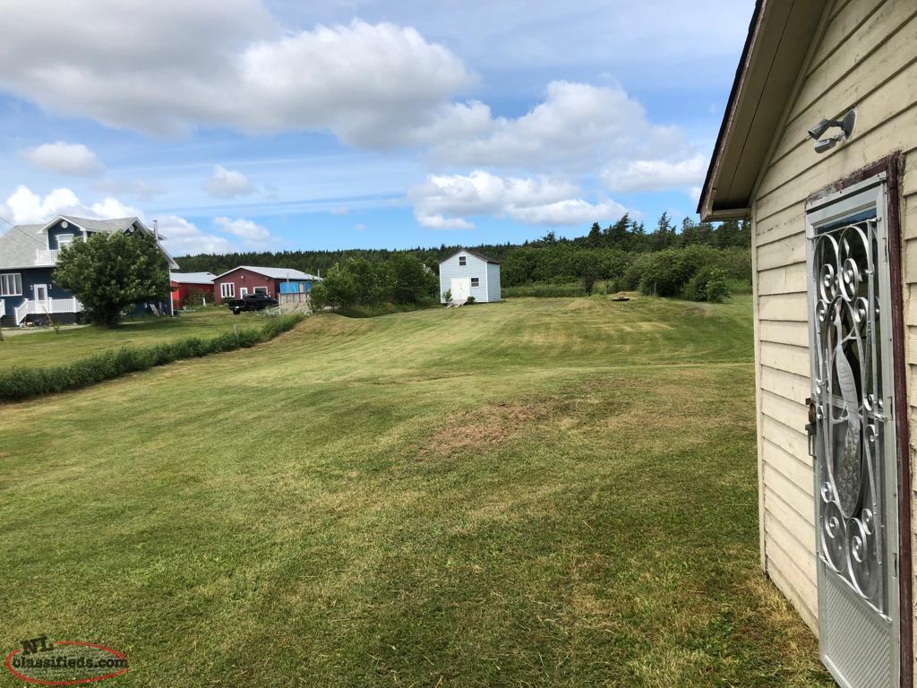 House on two acres of land Carmanville, Newfoundland Labrador NL