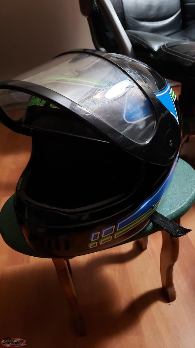VINTAGE SKI DOO HELMET Paradise, Newfoundland Labrador NL Classifieds