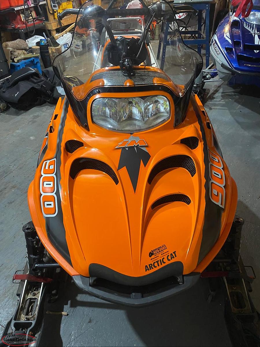 New Price!!2004 Arctic Cat King Cat Titanium Edition. Excellent