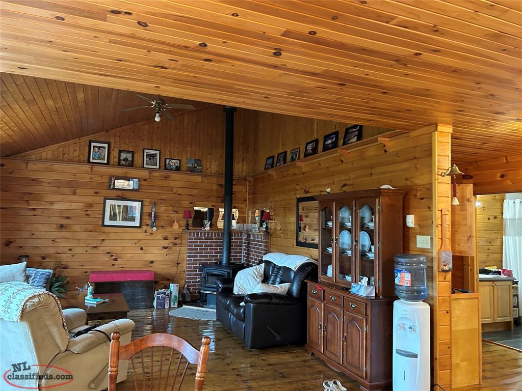 TUCKED AWAY LAKEFRONT PROPERTY Thorburn Lake, Nl, Newfoundland