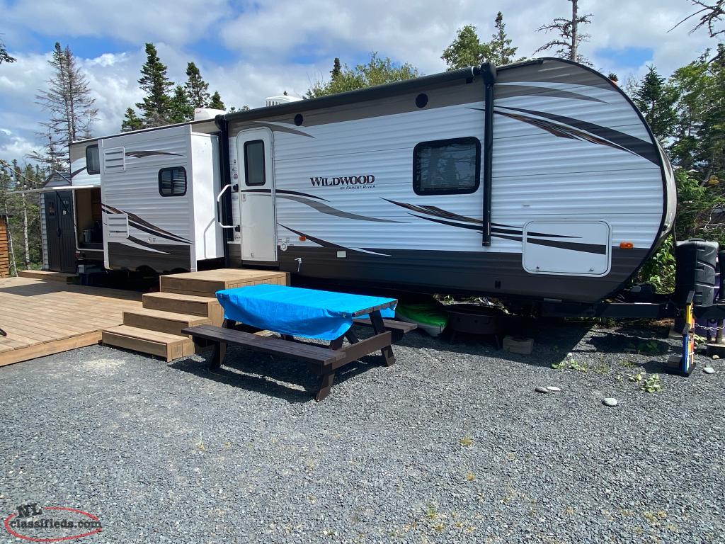 outdoor bbq kitchen with fridge