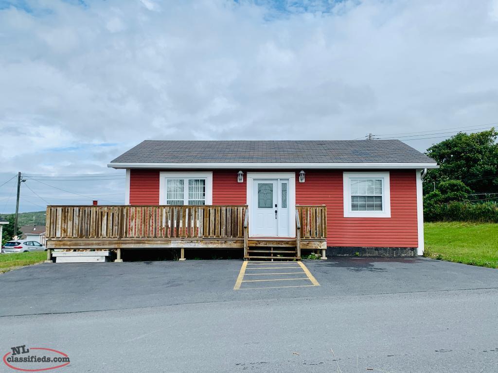HOME FOR SALE IN FRESHWATER PLACENTIA Freshwater Placentia