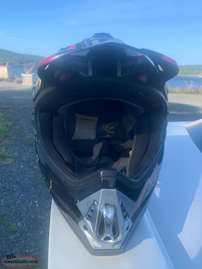 BRP SKIdoo Team helmet size (L) Glovertown, Newfoundland Labrador