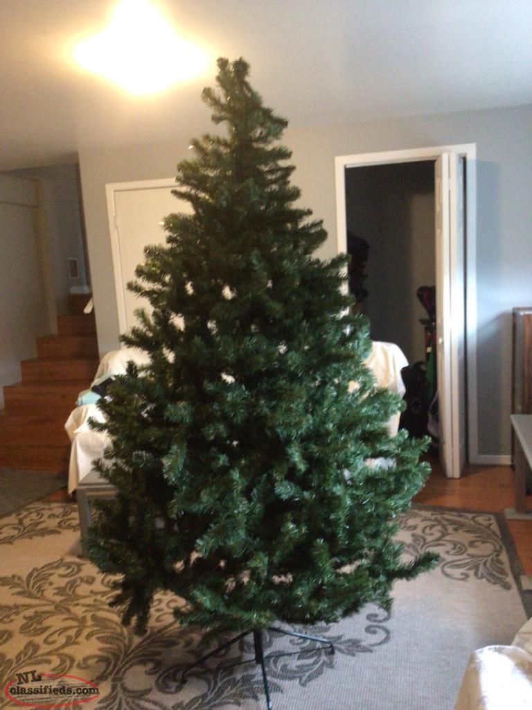 7.5 Foot Christmas Tree No Lights 
