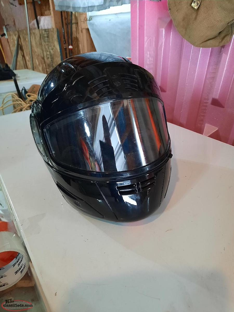 Mens Snowmobile Helmet Doyles, Newfoundland Labrador NL Classifieds