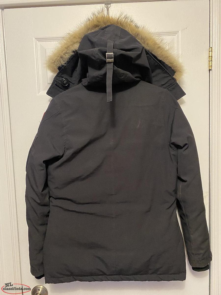 Canada Goose Coat Gambo, Newfoundland Labrador NL Classifieds