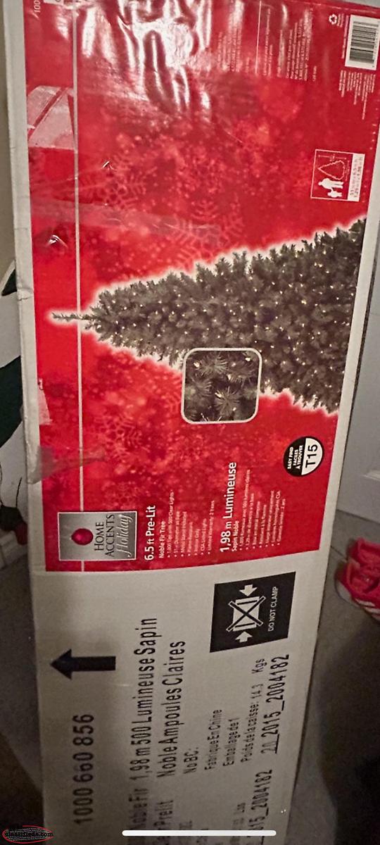 6.5 foot pre lit Christmas tree Harbour Grace, Newfoundland Labrador