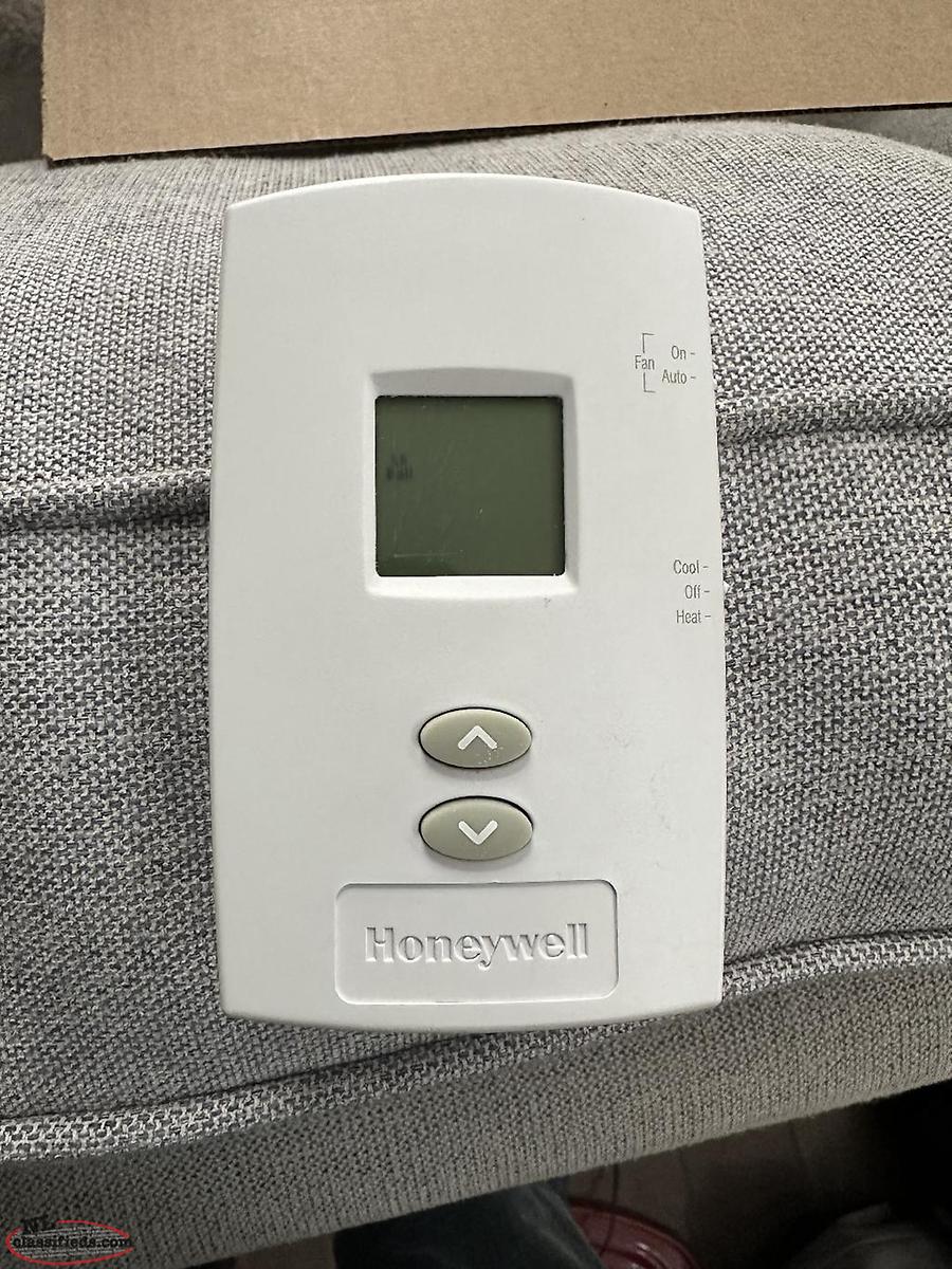 Low Voltage Thermostats Honeywell Logy Bay, Newfoundland Labrador