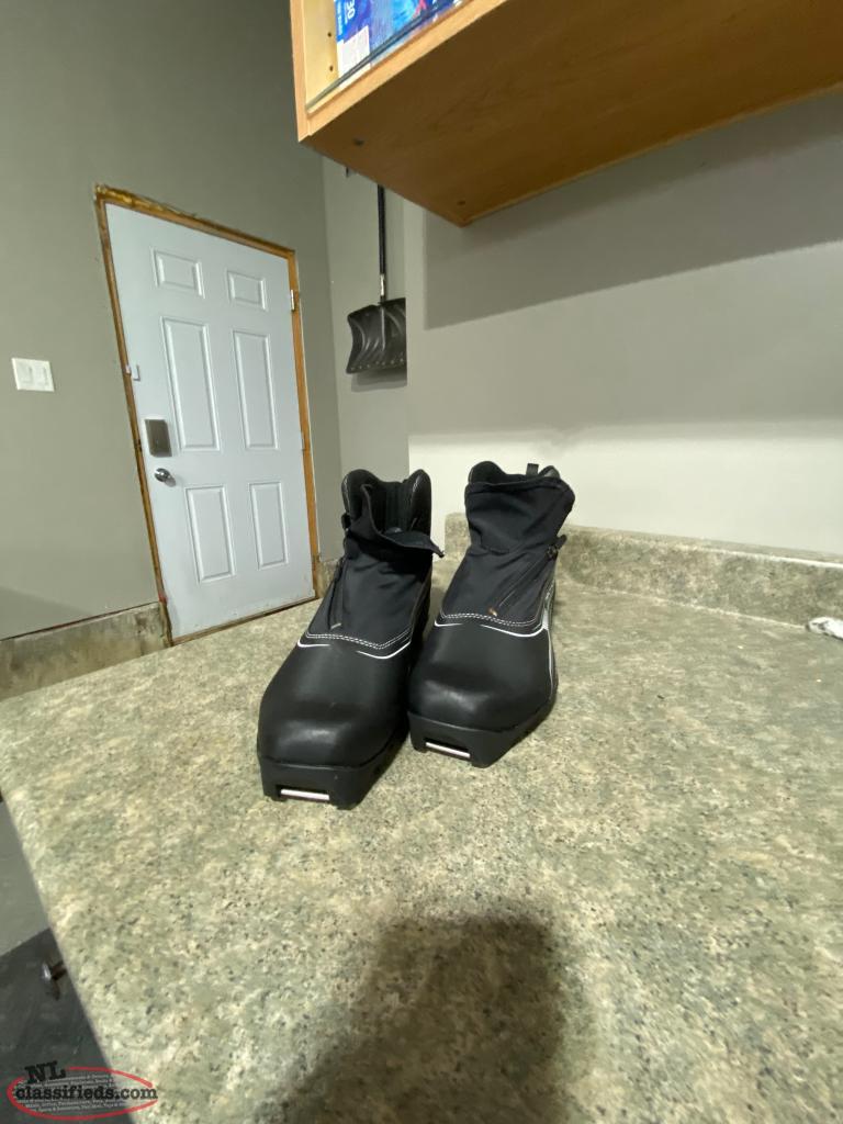 Brand new cross country skis boots poles Cbs, Newfoundland Labrador
