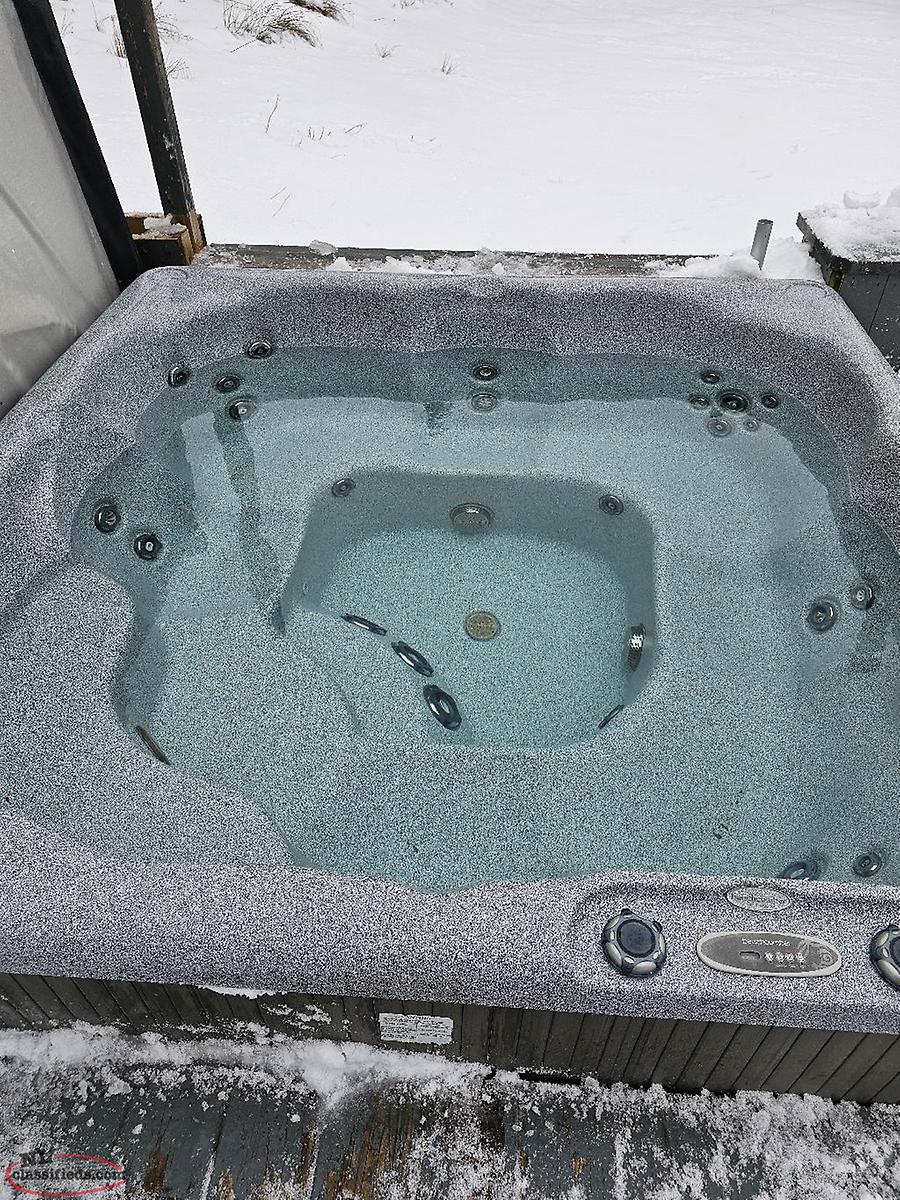 HOT TUB Torbay, Newfoundland Labrador NL Classifieds