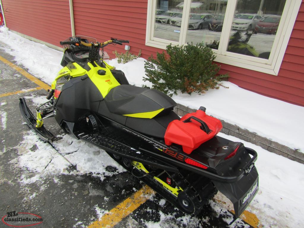 2015 Ski Doo MXZ Iron Dog 800 ETEC Gander, Newfoundland Labrador NL