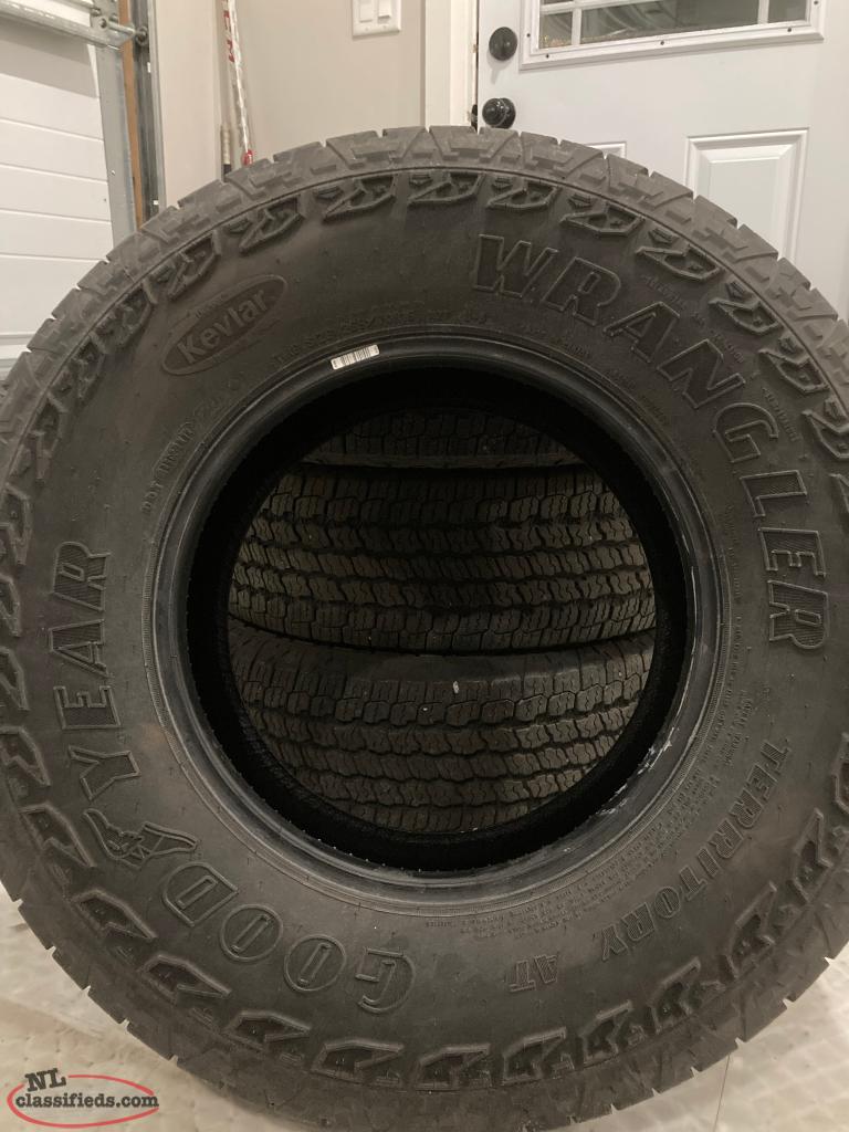 265/70R16 mud and snow tires Paradise, Newfoundland Labrador NL