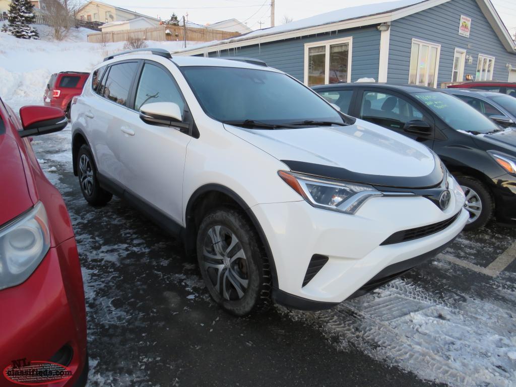 spotless clean 2017 toyota rav 4 4x4 - Mt. Pearl, Newfoundland Labrador ...