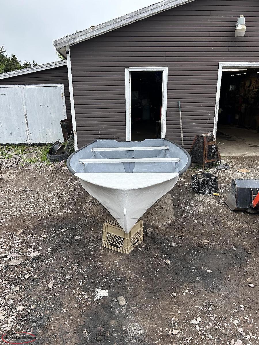 13ft Fibreglass Boat Placentia, Newfoundland Labrador NL Classifieds